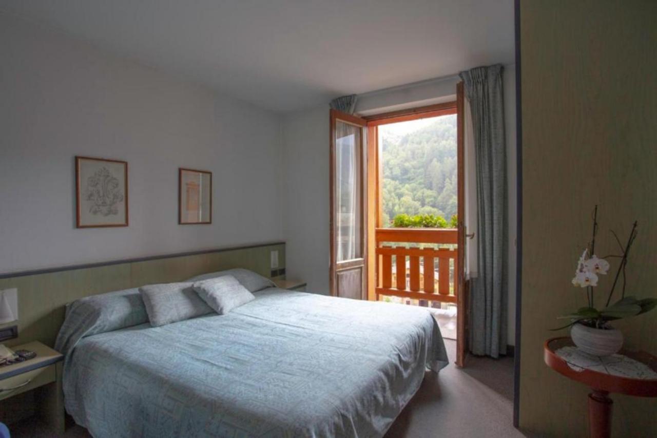 קייזה אין ולמלנקו Hotel Moizi מראה חיצוני תמונה